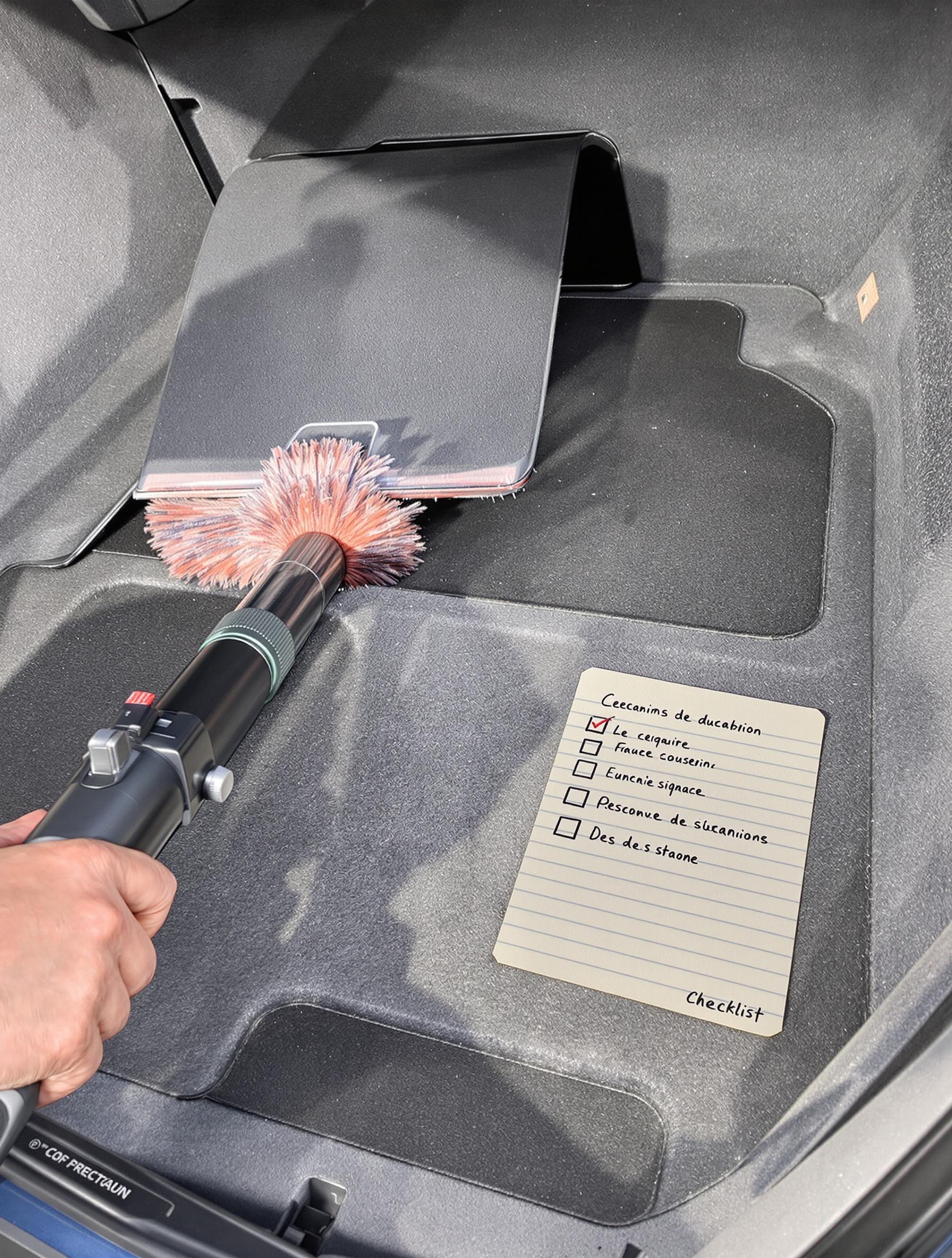 aspiration coffre voiture checklist méthodique vertical