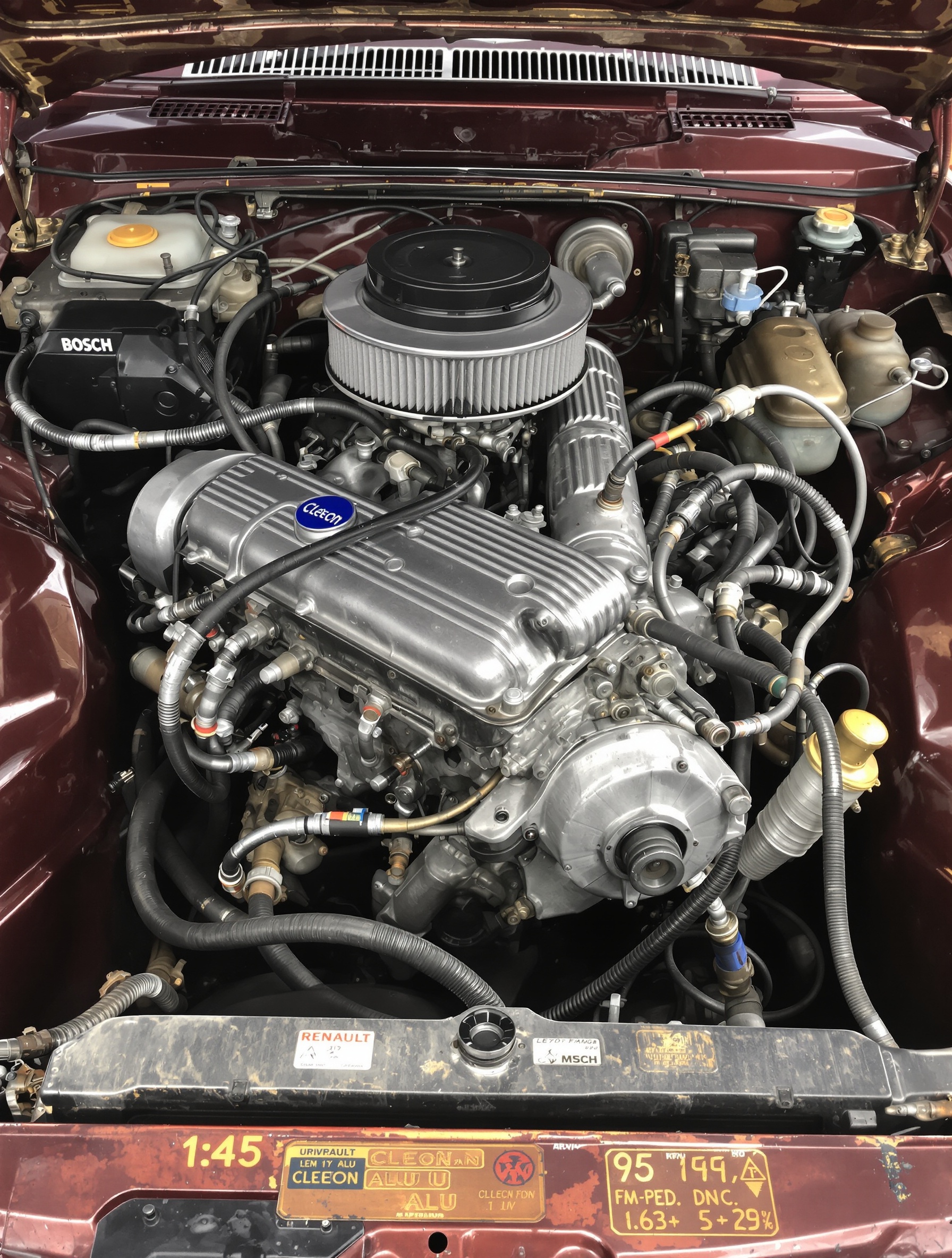 Moteur Cléon Alu avec injection Bosch sur Renault 17 TS années 70