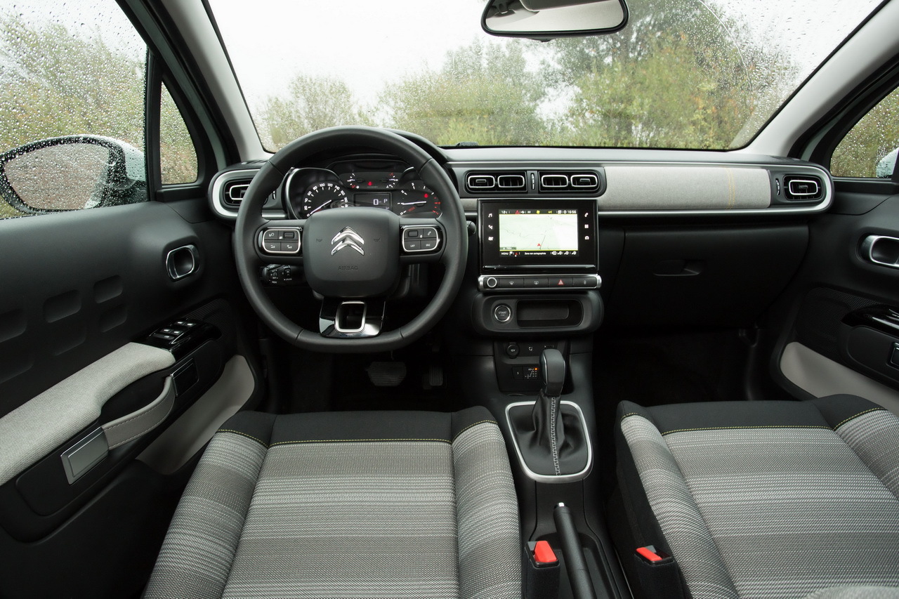 Vue détaillée du Moduboard dans la Citroën C3 I