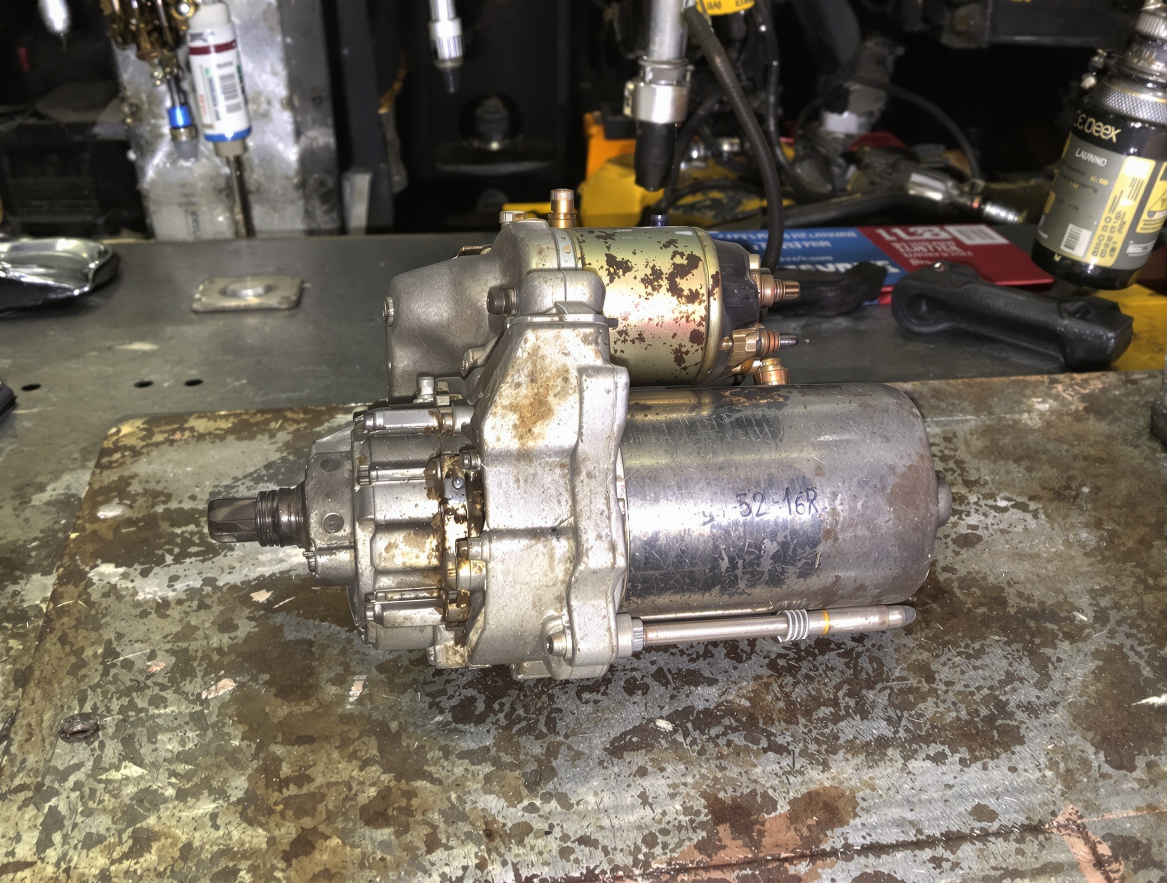 pièce auto d'occasion démarreur numéro OEM visible