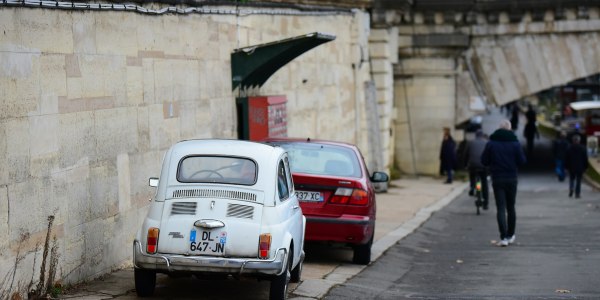 Voiture à Paris