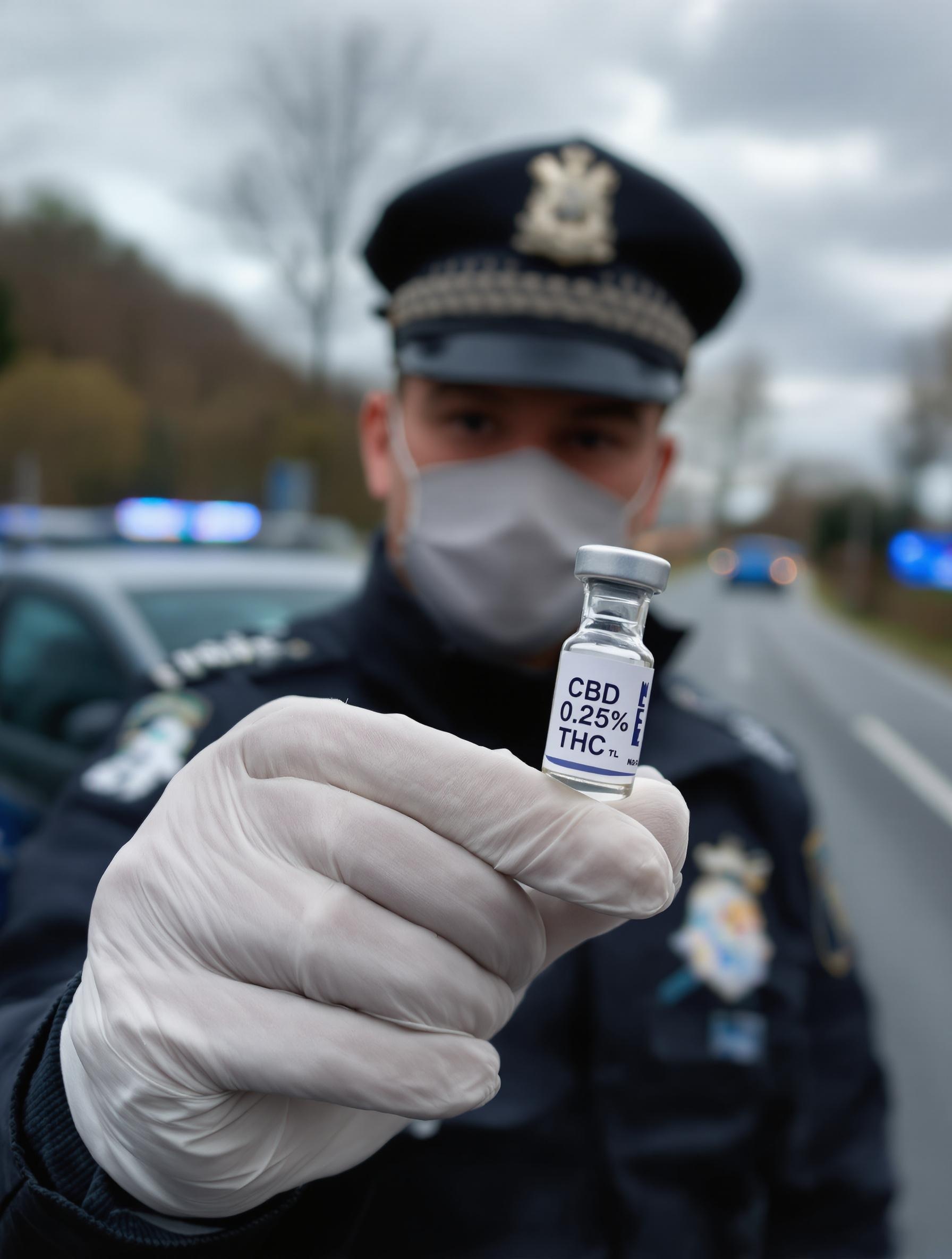 Test salivaire dépistage THC police CBD
